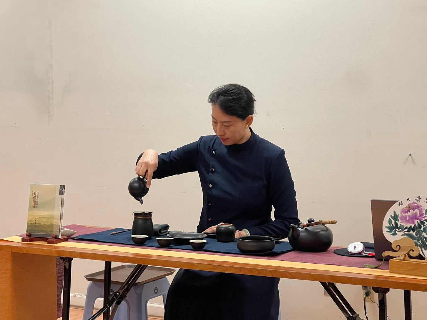 慈濟社會教育推廣-靜思茶道體驗課程 V101 (75+)